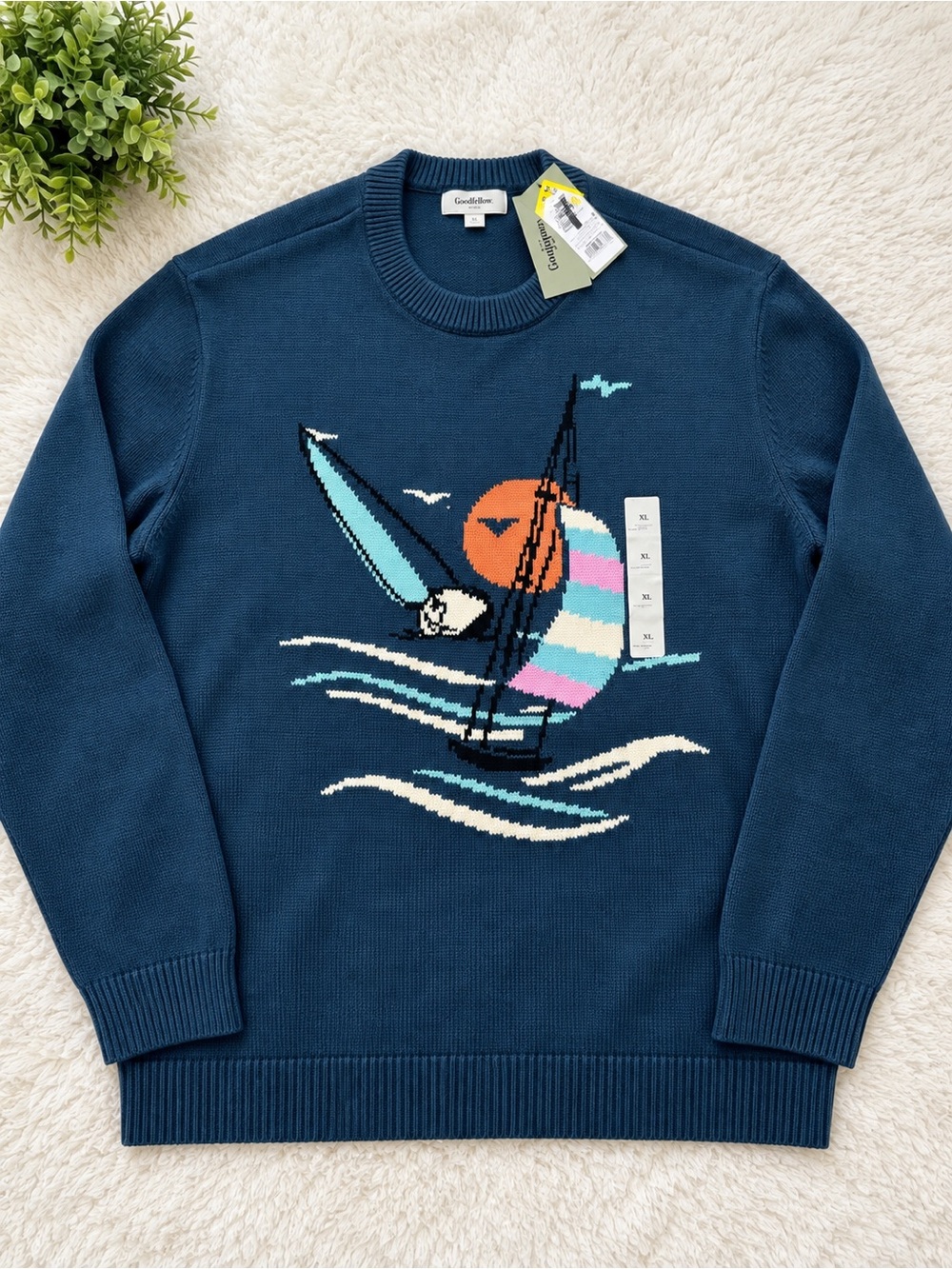 Goodfellow & Co Men's Dark Blue Crewneck Sweater with Sailboat Motif